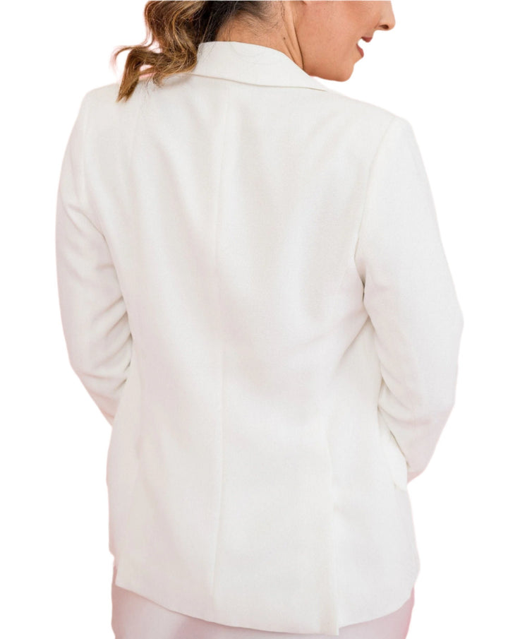 Orquid White Blazer with long sleeves