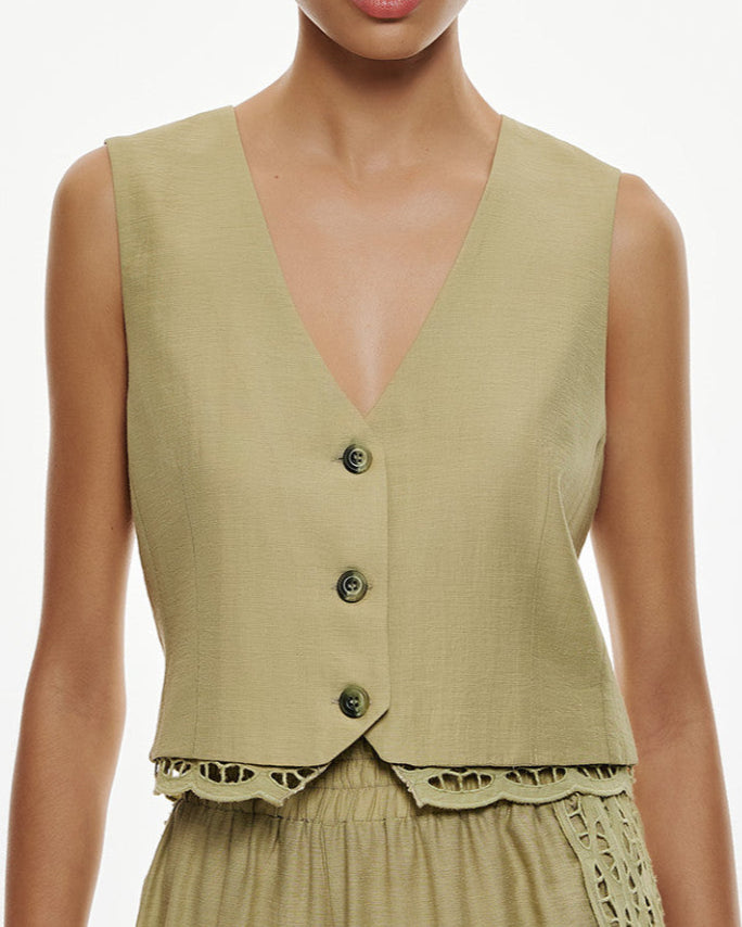 Vest-top set with perforated hemline